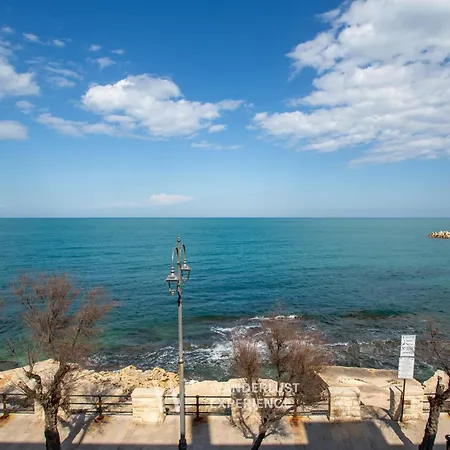 Wanderlust Experience Portsea Apartment *